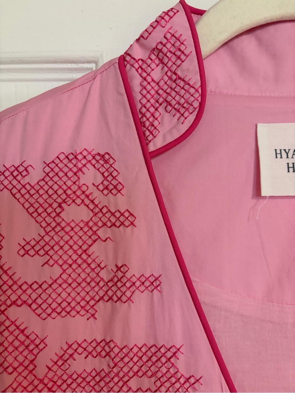 Pink Midi Dress with Floral Jacquard and Balloon Sleeves - Picture 5 of 10